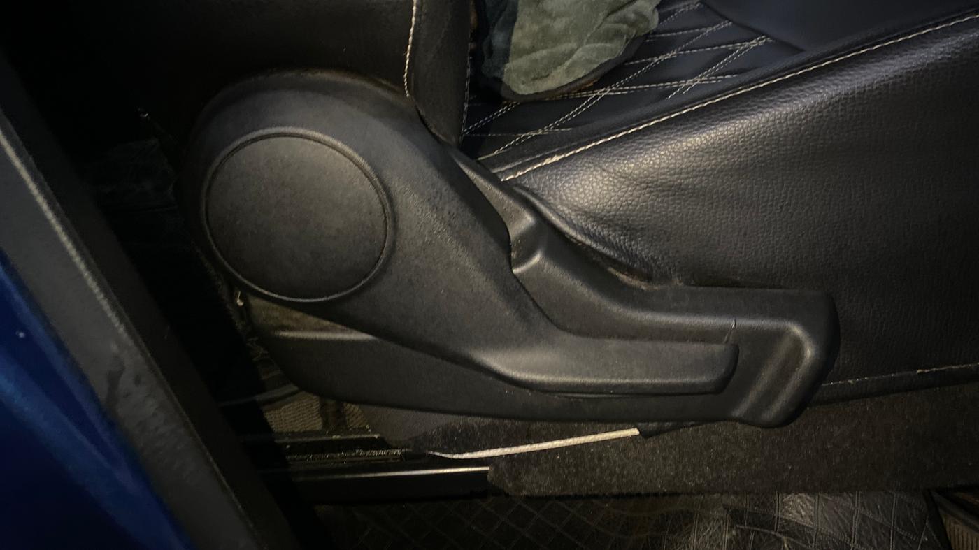 2019 Maruti IGNIS ZETA 1.2, Petrol, Manual, 64,610 km, Driver Side Adjustment Panel