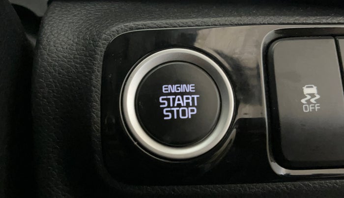 2024 KIA SONET Gravity 1.2 Petrol MT, Petrol, Manual, 12,824 km, Keyless Start/ Stop Button