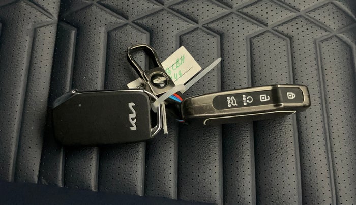 2024 KIA SONET Gravity 1.2 Petrol MT, Petrol, Manual, 12,824 km, Key Close Up