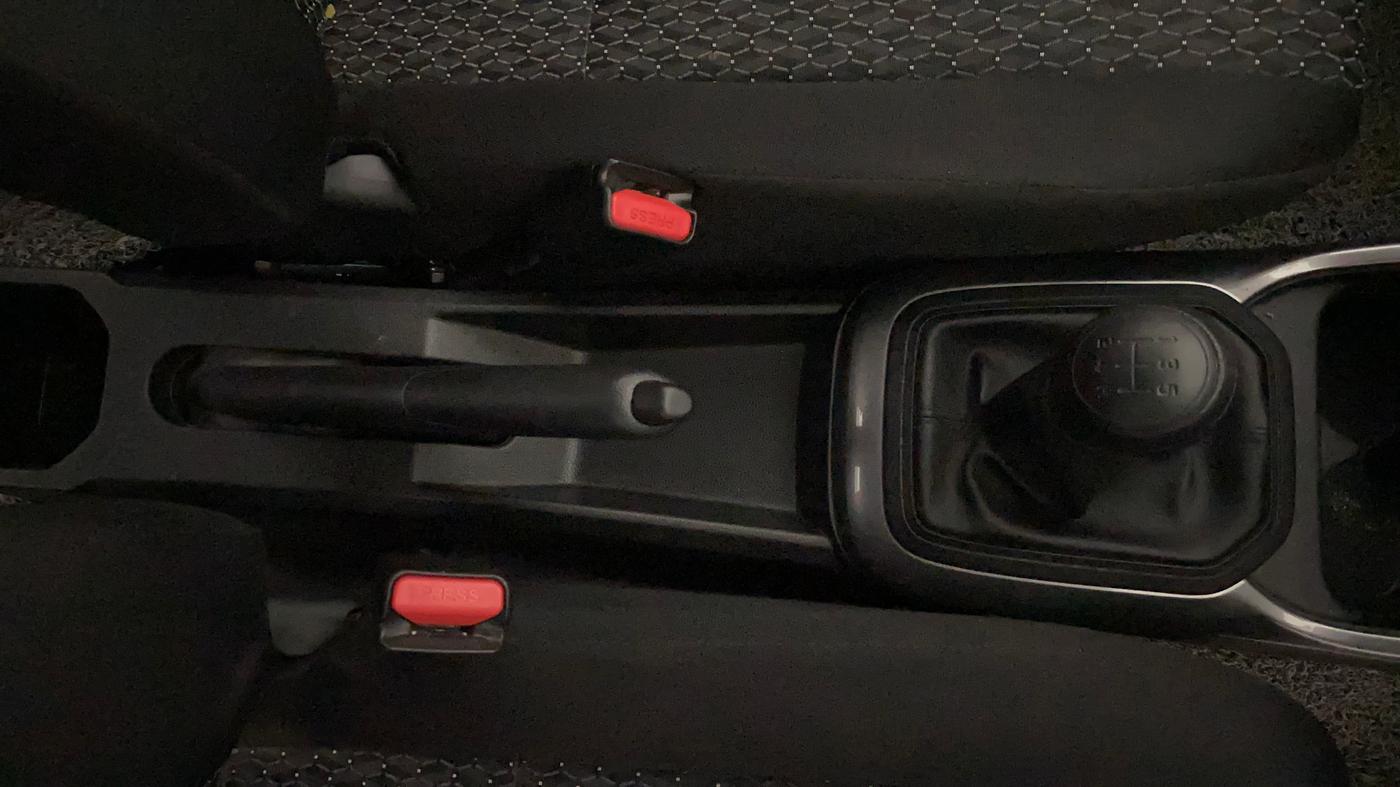 2026 Maruti IGNIS SIGMA 1.2, Petrol, Manual, 4,693 km, Gear Lever