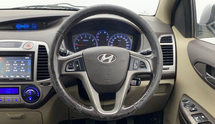 2010 Hyundai i20 ASTA 1.2, Petrol, Manual, 1,03,530 km, Steering Wheel Close Up