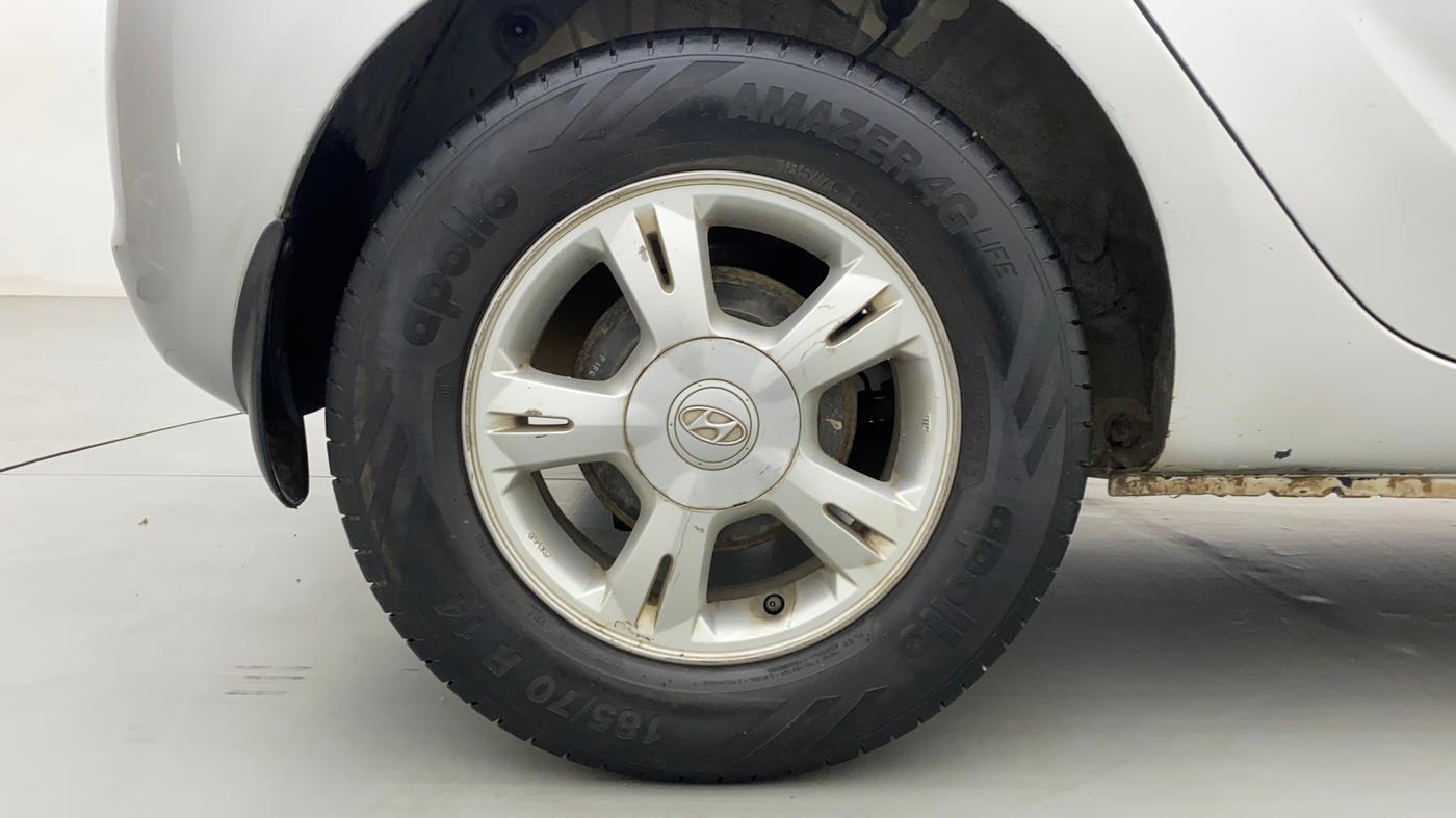 2010 Hyundai i20 ASTA 1.2, Petrol, Manual, 1,03,530 km, Right Rear Wheel