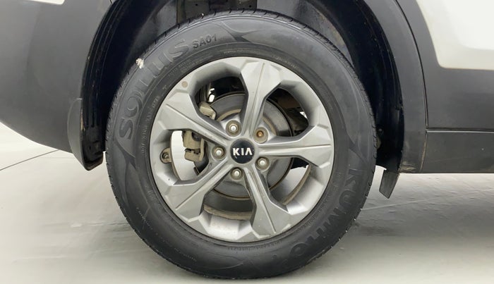 2020 KIA SELTOS HTK PLUS AT 1.5 DIESEL, Diesel, Automatic, 36,352 km, Right Rear Wheel