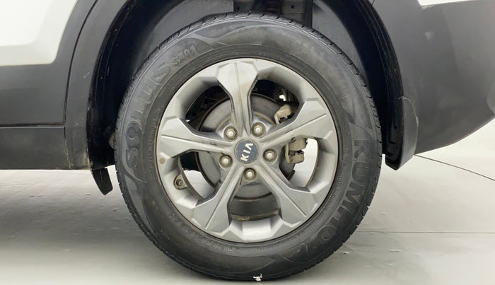 2020 KIA SELTOS HTK PLUS AT 1.5 DIESEL, Diesel, Automatic, 36,352 km, Left Rear Wheel