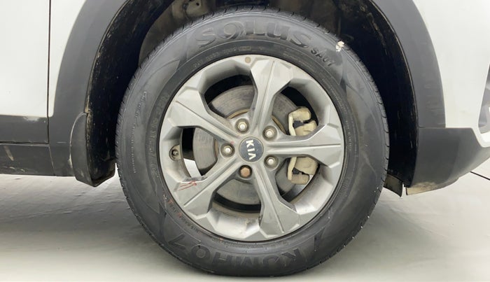 2020 KIA SELTOS HTK PLUS AT 1.5 DIESEL, Diesel, Automatic, 36,352 km, Right Front Wheel