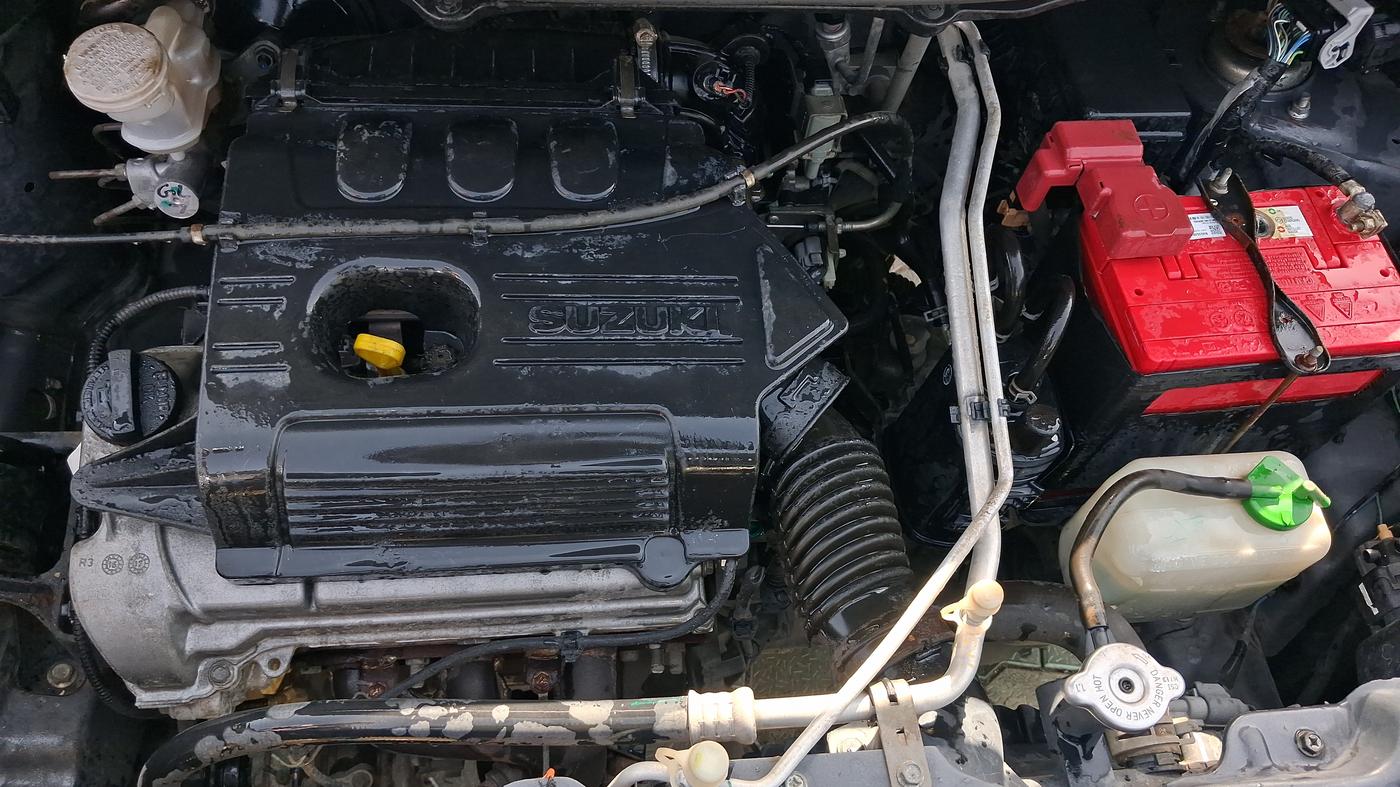 2017 Maruti Wagon R 1.0 VXI, Petrol, Manual, 50,864 km, Engine View