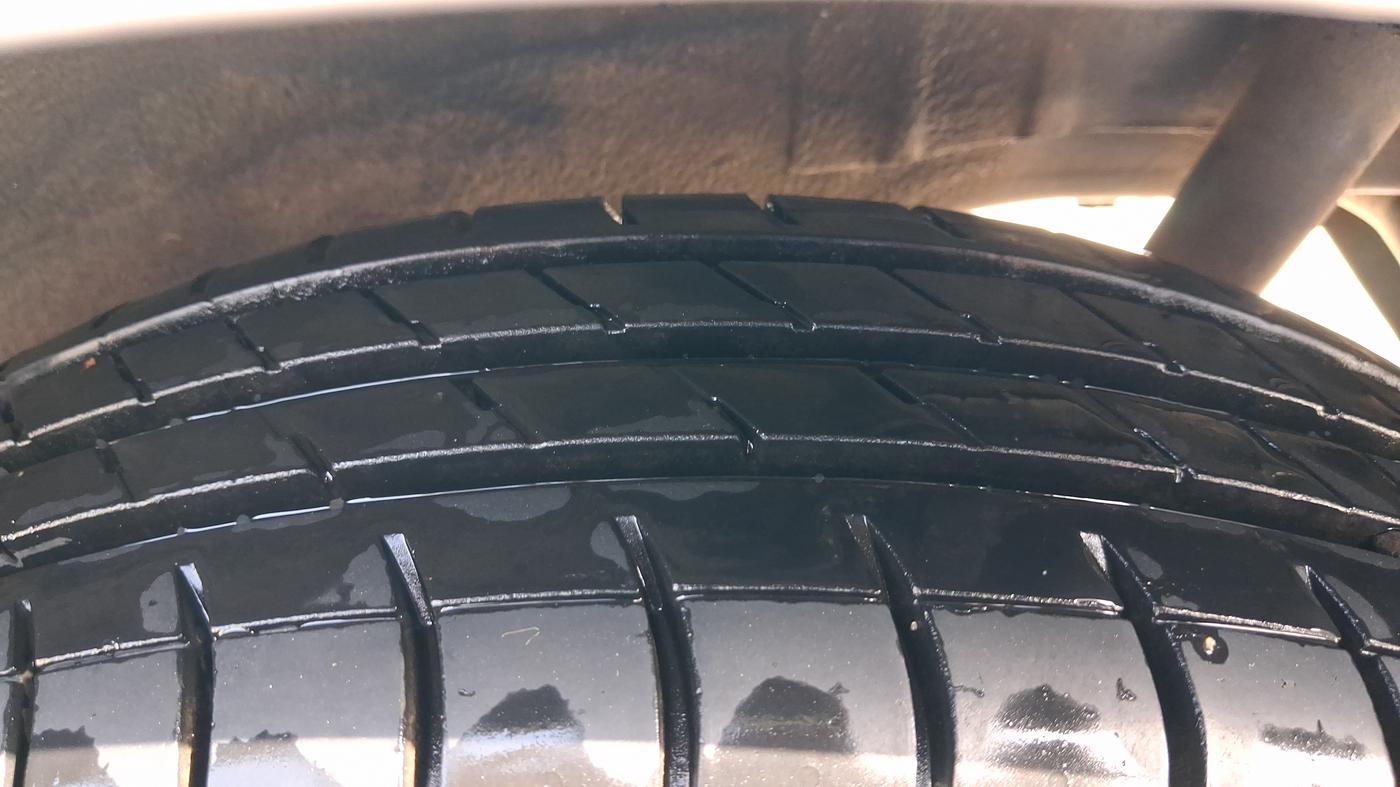 2017 Maruti Wagon R 1.0 VXI, Petrol, Manual, 50,864 km, Left Rear Tyre Tread