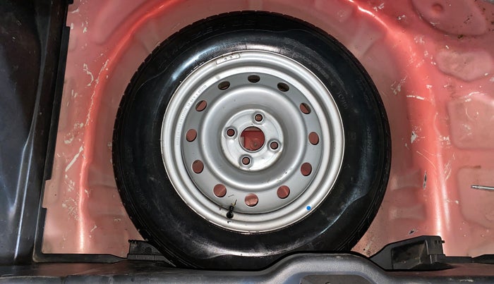 2018 Maruti Swift LXI, Petrol, Manual, 45,094 km, Spare Tyre