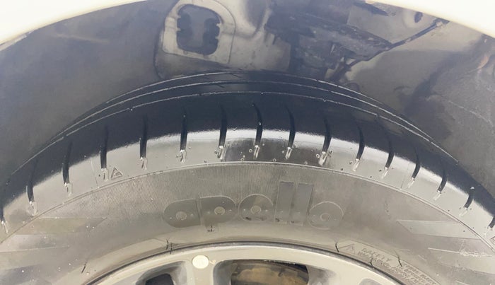 2019 Hyundai Elite i20 SPORTZ PLUS 1.2, Petrol, Manual, 55,580 km, Left Front Tyre Tread