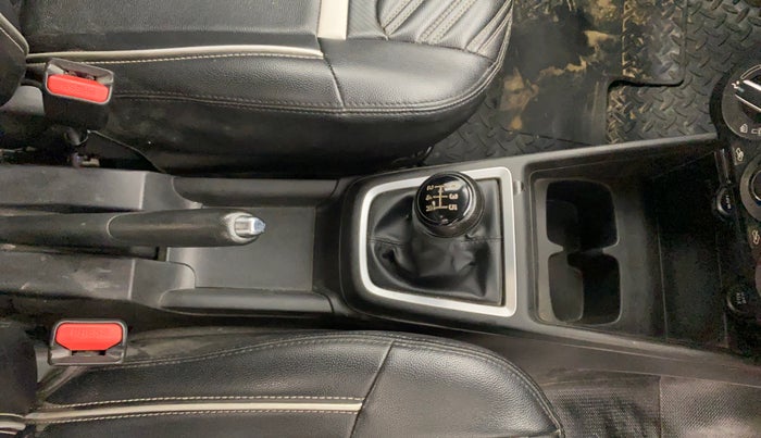 2020 Maruti Swift VXI, Petrol, Manual, 80,344 km, Gear Lever