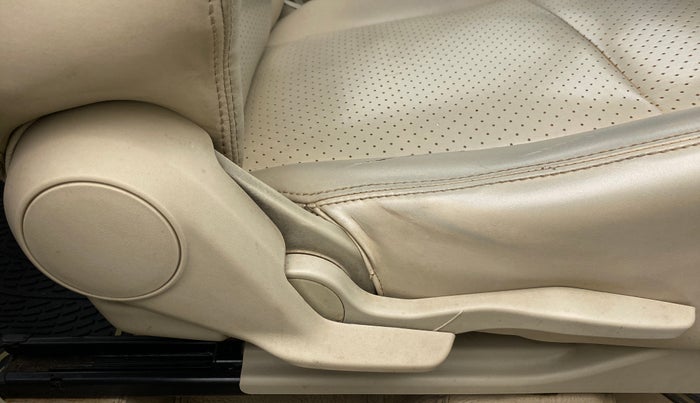 2019 Maruti Dzire ZDI AMT, Diesel, Automatic, 68,965 km, Driver Side Adjustment Panel