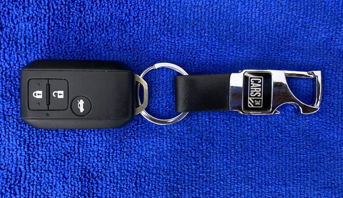 2019 Maruti Dzire ZDI AMT, Diesel, Automatic, 68,965 km, Key Close Up