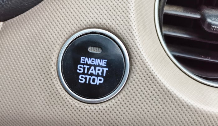 2016 Hyundai Grand i10 ASTA AT 1.2 KAPPA VTVT, Petrol, Automatic, 37,424 km, Keyless Start/ Stop Button