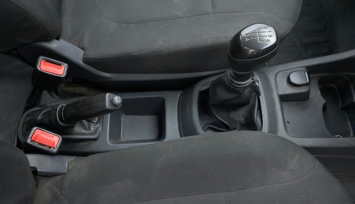 2015 Renault Kwid RXL, Petrol, Manual, 46,641 km, Gear Lever
