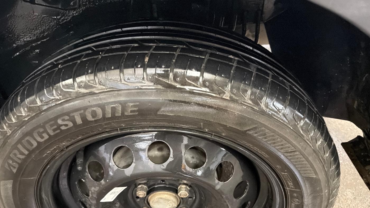 2020 Tata NEXON XM PETROL, Petrol, Manual, 86,625 km, Left Rear Tyre Tread