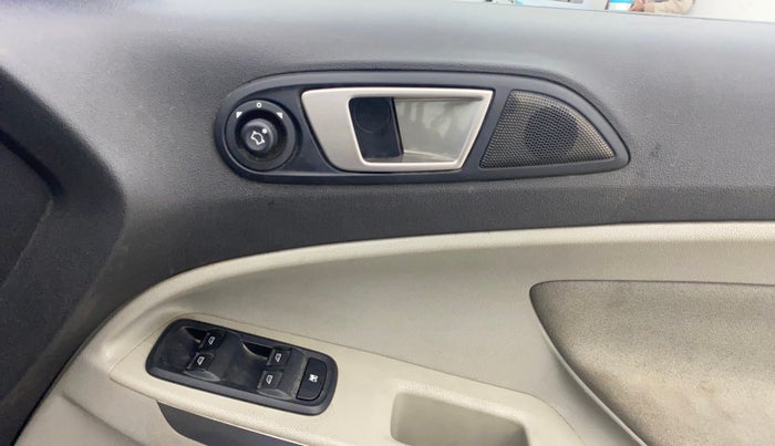 2014 Ford Ecosport TREND 1.5L DIESEL, Diesel, Manual, 81,627 km, Driver Side Door Panels Control