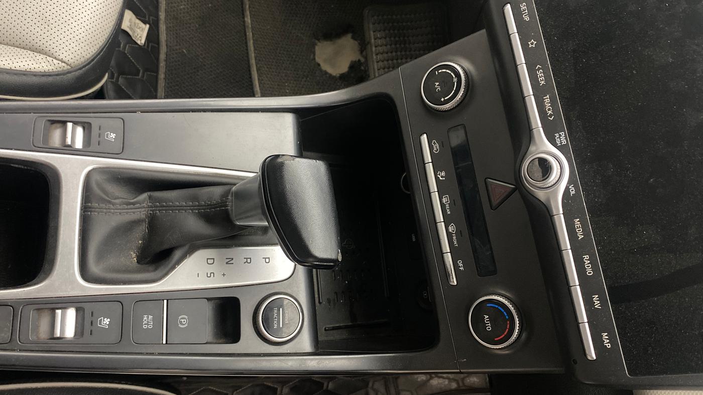 2021 Hyundai Creta SX (O) AT 1.5 DIESEL, Diesel, Automatic, 96,676 km, Gear Lever