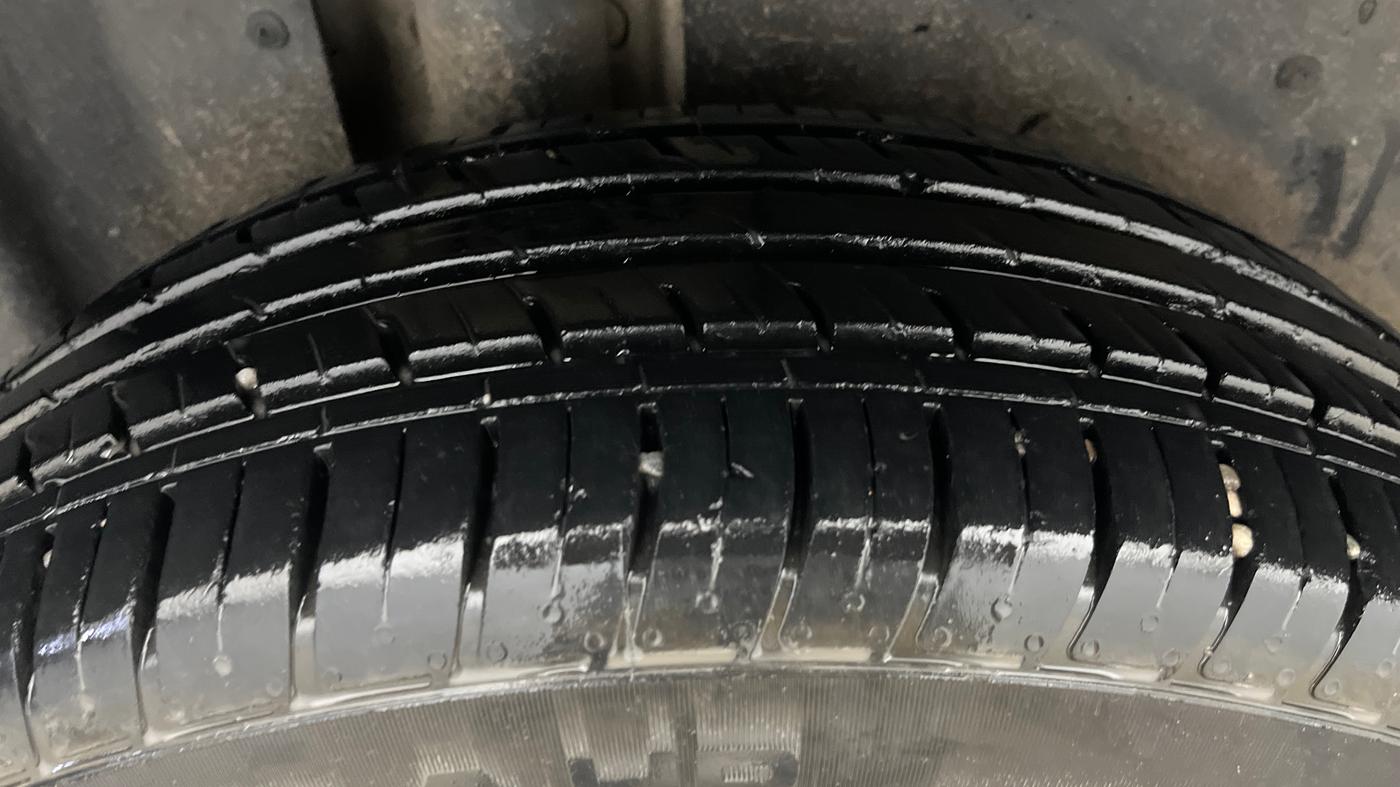 2021 MG HECTOR SHINE 1.5 PETROL TURBO CVT, Petrol, Automatic, 27,624 km, Right Rear Tyre Tread