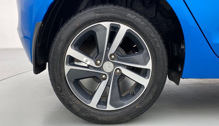 2021 Tata ALTROZ XZ+ 1.2 I- TURBO, Petrol, Manual, 11,508 km, Right Rear Wheel