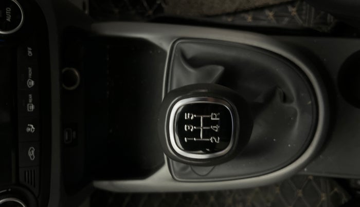 2020 Hyundai GRAND I10 NIOS SPORTZ 1.2 KAPPA VTVT CNG, CNG, Manual, 49,503 km, Gear Lever