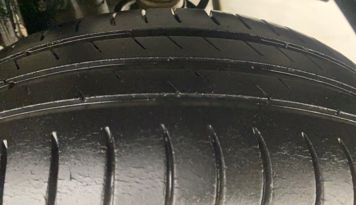 2012 Maruti Alto K10 VXI, Petrol, Manual, 67,547 km, Left Rear Tyre Tread