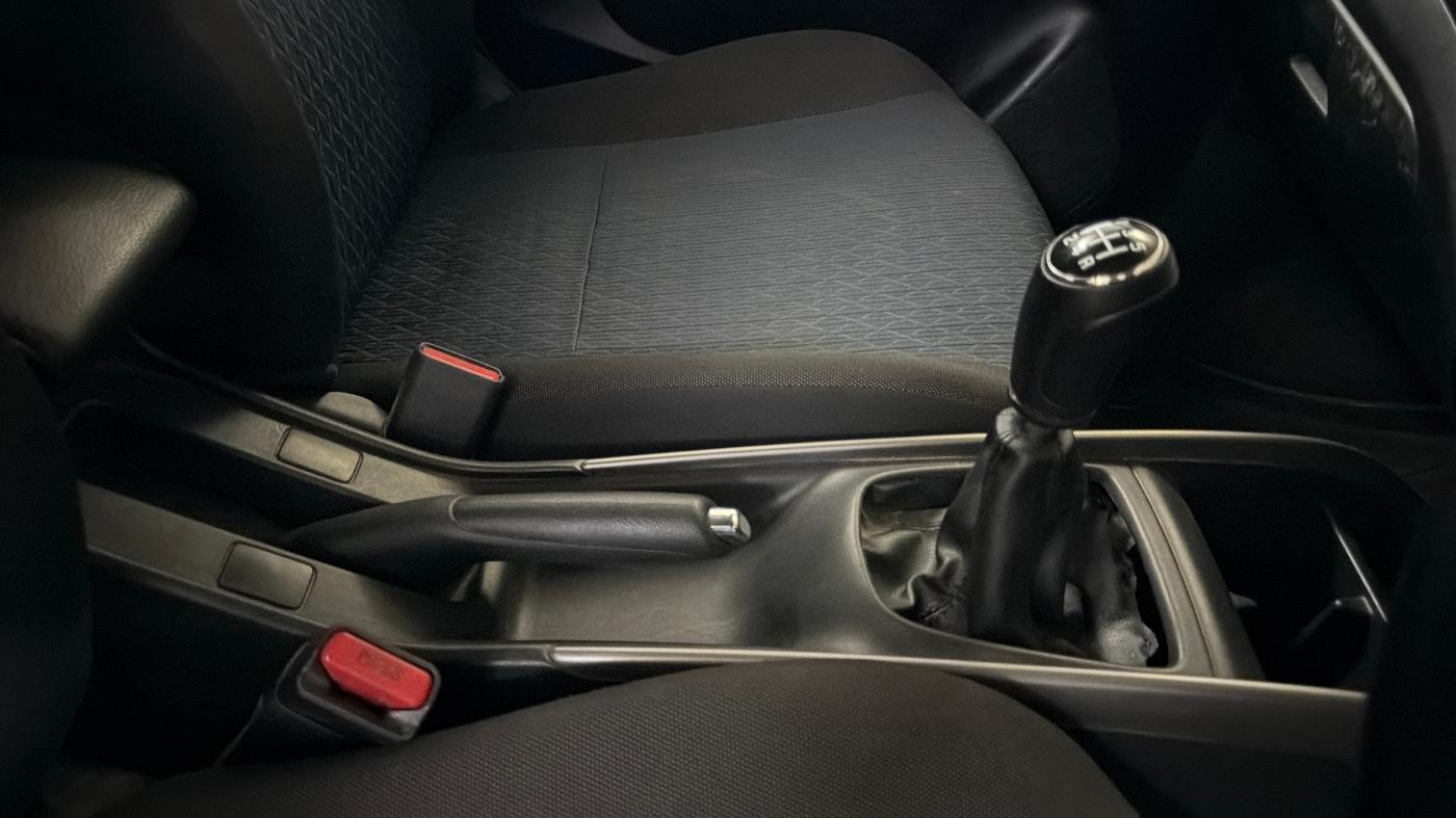 2019 Maruti Baleno DELTA PETROL 1.2, Petrol, Manual, 78,212 km, Gear Lever