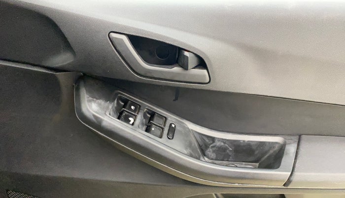 2022 Tata TIAGO NRG XZ MT, Petrol, Manual, 56,911 km, Driver Side Door Panels Control
