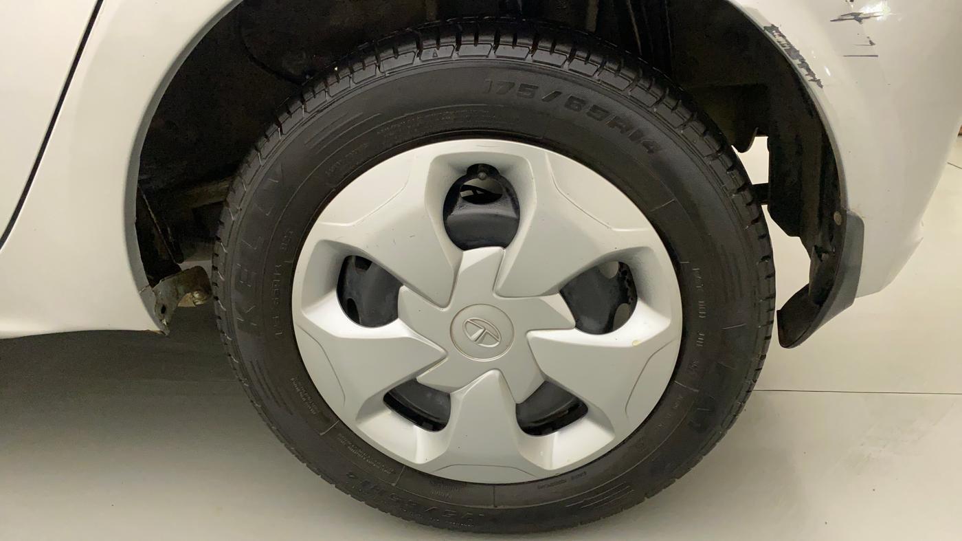 2020 Tata Tiago XT PETROL, Petrol, Manual, 51,254 km, Left Rear Wheel