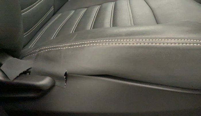 2020 Tata Tiago XT PETROL, Petrol, Manual, 51,254 km, Driver Side Adjustment Panel