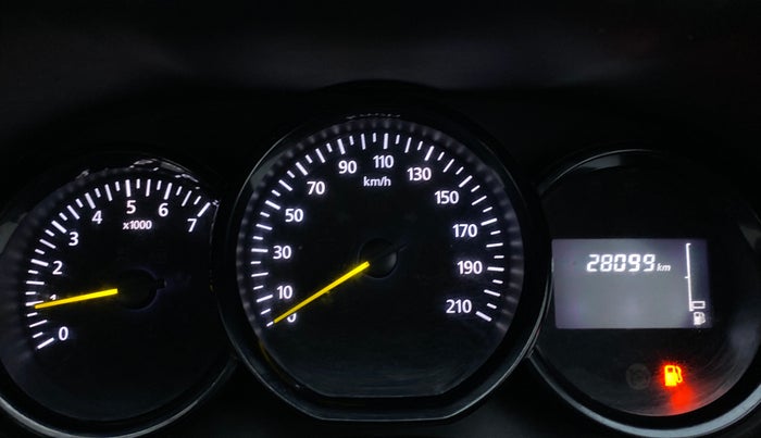 2018 Renault Duster 85 PS RXE, Diesel, Manual, 28,510 km, Odometer Image