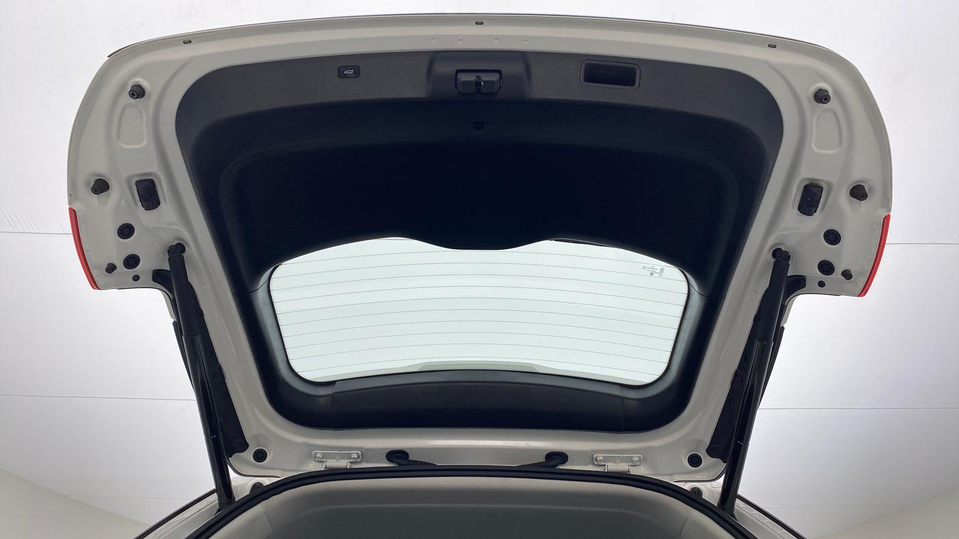 2020 MG HECTOR SHARP DCT PETROL, Petrol, Automatic, 10,659 km, Boot Door Open