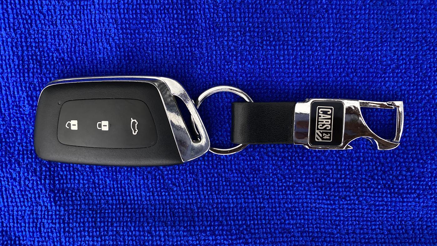 2020 MG HECTOR SHARP DCT PETROL, Petrol, Automatic, 10,659 km, Key Close Up