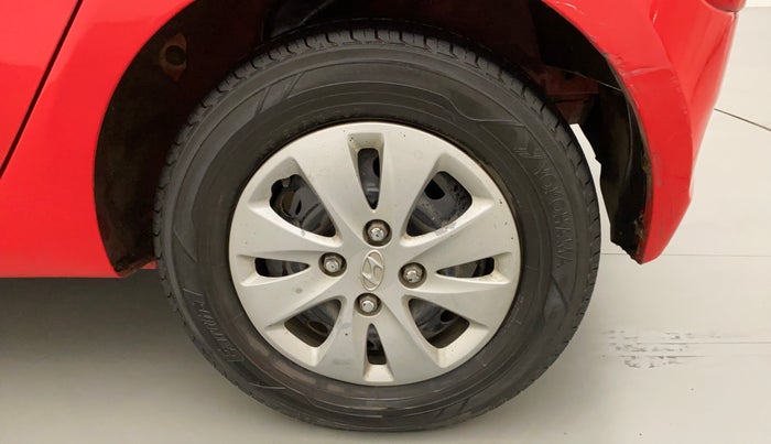 2011 Hyundai i10 SPORTZ 1.2 AT, Petrol, Automatic, 65,895 km, Left Rear Wheel