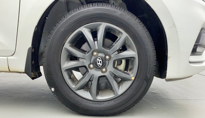 2020 Hyundai Elite i20 1.2 SPORTS PLUS VTVT, Petrol, Manual, 5,960 km, Right Front Wheel