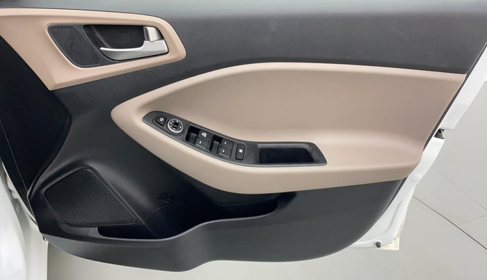 2020 Hyundai Elite i20 1.2 SPORTS PLUS VTVT, Petrol, Manual, 5,960 km, Driver Side Door Panels Control