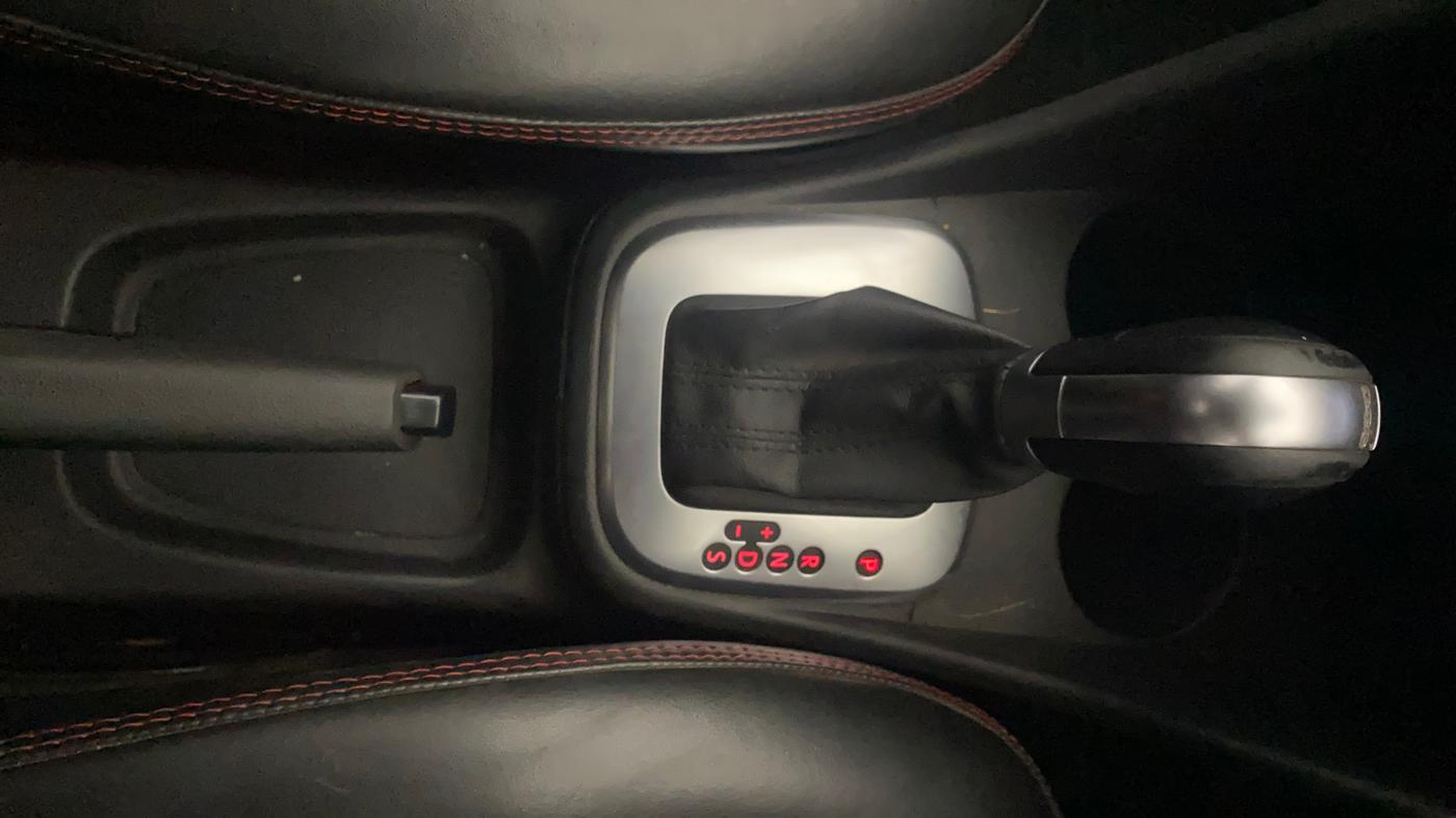 2018 Volkswagen Polo GT TSI AT, Petrol, Automatic, 84,824 km, Gear Lever