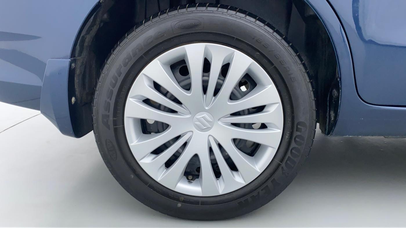 2016 Maruti Ertiga VDI SHVS, Diesel, Manual, 35,422 km, Right Rear Wheel