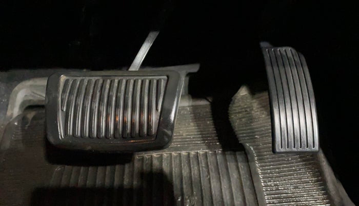 2019 Hyundai NEW SANTRO MAGNA AMT, Petrol, Automatic, 16,359 km, Pedals