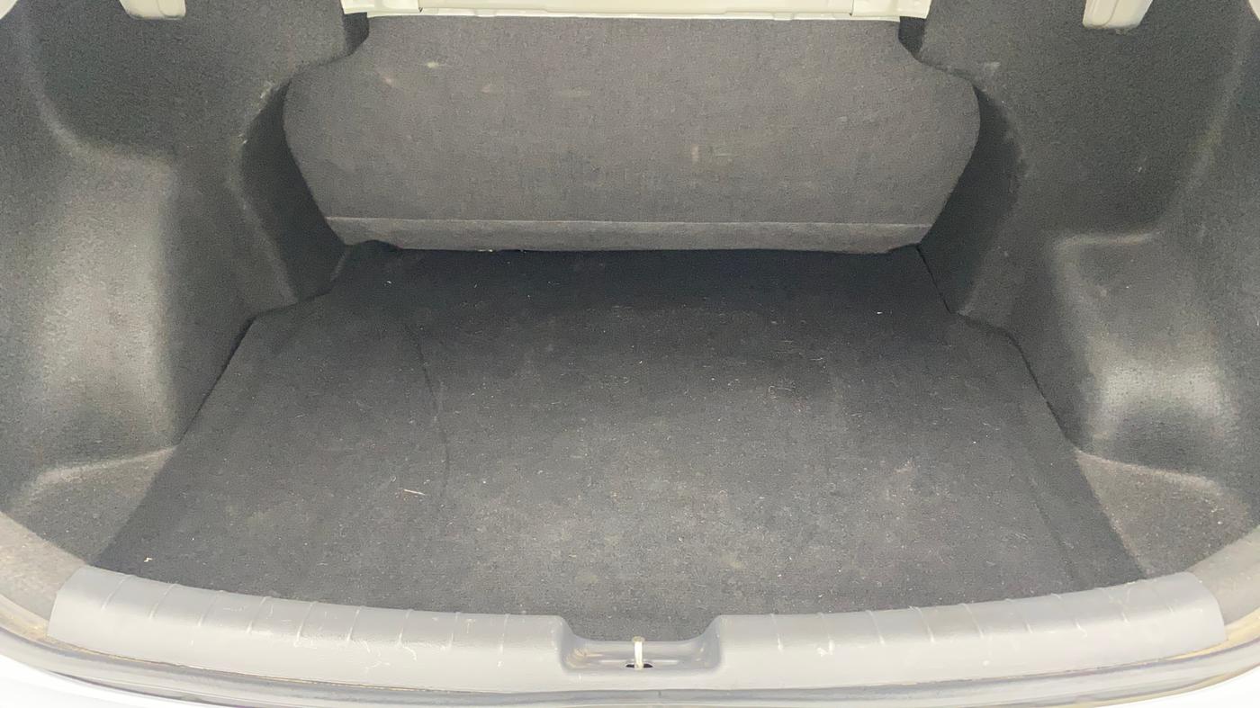 2023 Hyundai AURA SX PLUS 1.2 AMT, Petrol, Automatic, 20,216 km, Boot Inside
