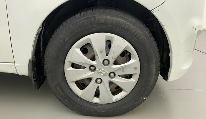 2012 Hyundai i10 MAGNA 1.2, Petrol, Manual, 1 km, Right Front Wheel