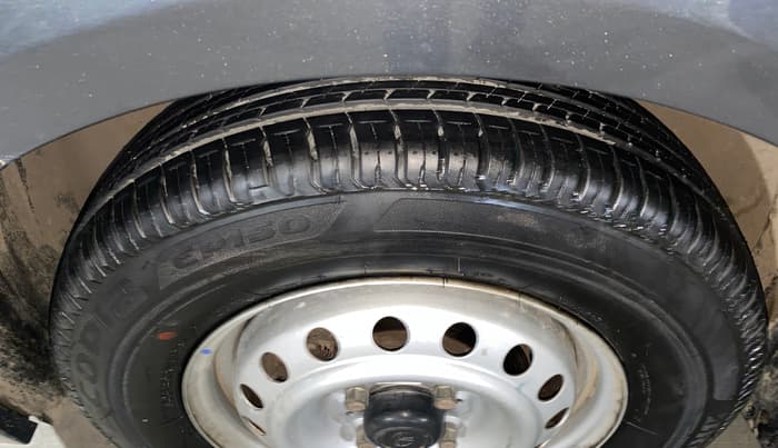 2023 Tata ALTROZ XE PLUS PETROL, Petrol, Manual, 5,019 km, Left Front Tyre Tread