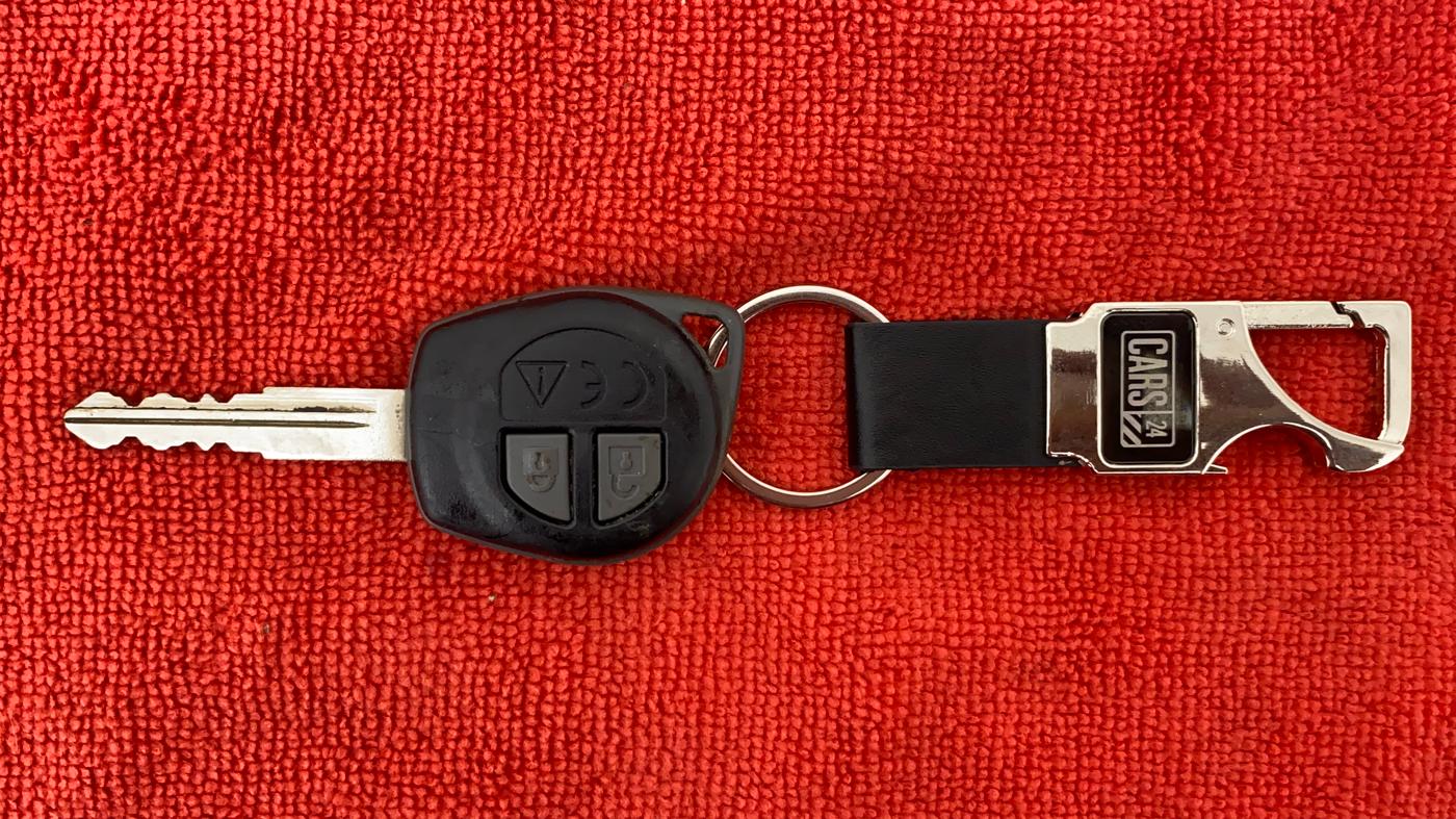 2018 Maruti Swift VDI, Diesel, Manual, 74,585 km, Key Close-up