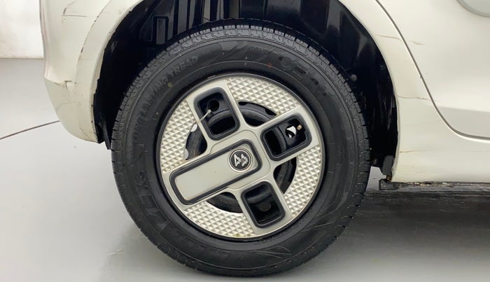 2012 Maruti Swift VDI, Diesel, Manual, 70,797 km, Right Rear Wheel