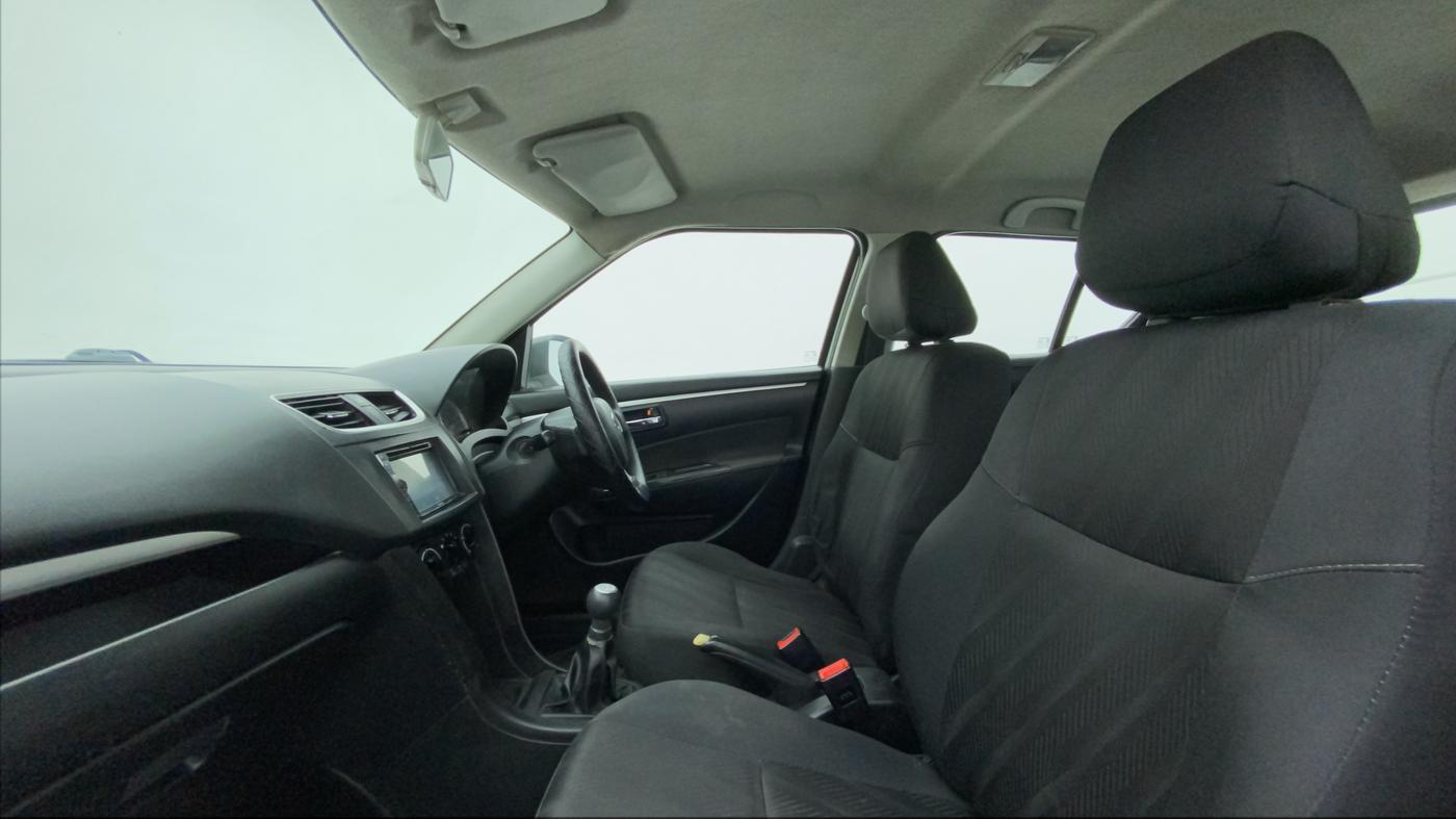 2012 Maruti Swift VDI, Diesel, Manual, 70,797 km, Right Side Front Door Cabin