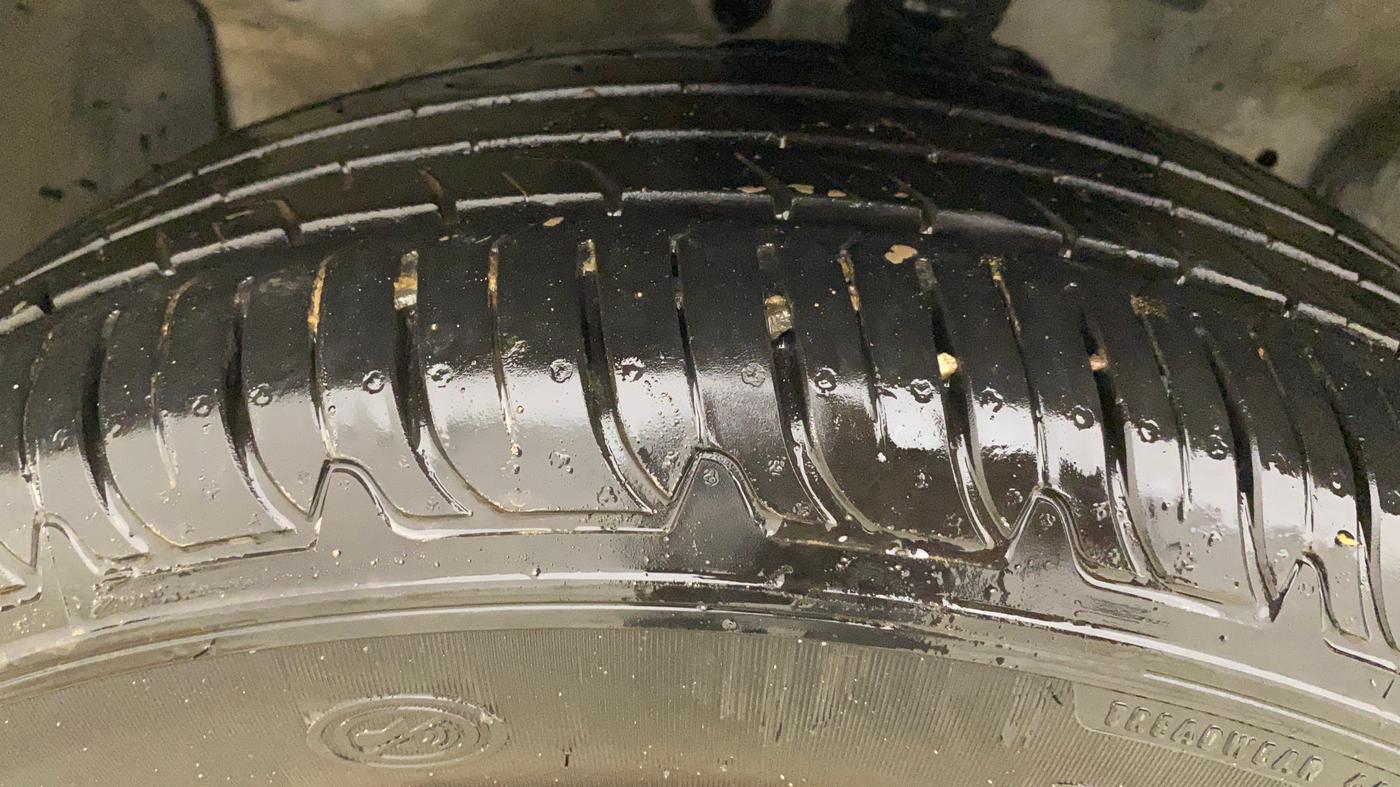 2014 Honda CRV 2.0L I-VTEC 2WD AT, Petrol, Automatic, 98,275 km, Left Front Tyre Tread