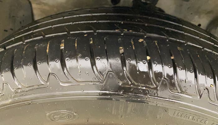 2014 Honda CRV 2.0L I-VTEC 2WD AT, Petrol, Automatic, 98,275 km, Left Front Tyre Tread