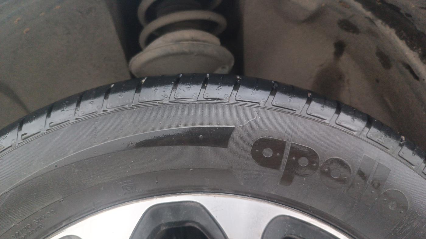 2020 Renault Duster RXS 1.3 TURBO PETROL MT, Petrol, Manual, 53,156 km, Left Front Tyre Tread
