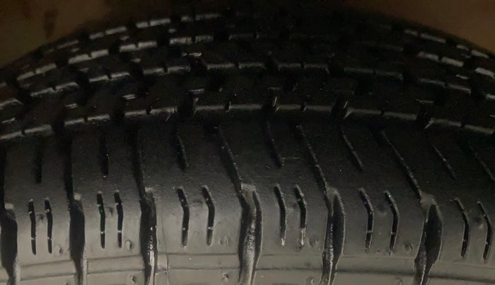 2018 Maruti Alto K10 VXI (O) AMT, Petrol, Automatic, 21,851 km, Right Front Tyre Tread