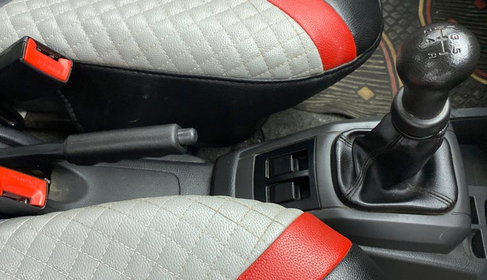 2017 Maruti Alto 800 LXI, Petrol, Manual, 21,877 km, Gear Lever