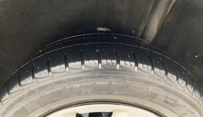 2019 Maruti Vitara Brezza VDI, Diesel, Manual, 68,698 km, Left Rear Tyre Tread